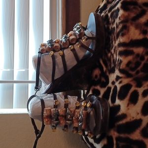 Two lips 💋 size 10 wedges